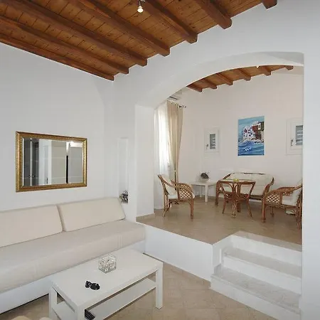 Lino * Paradise Beach (Mykonos)